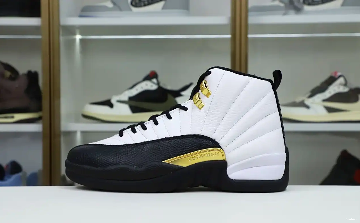 RETRO 12 'ROYALTY' JORDAN AIR 0530